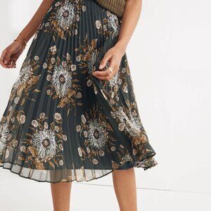 Madewell Pleated Midi Skirt in Painted Blooms